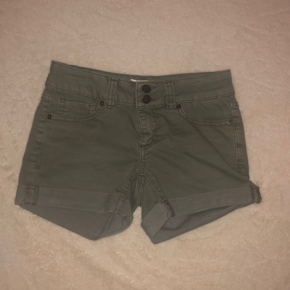 Olive Mudd jean shorts